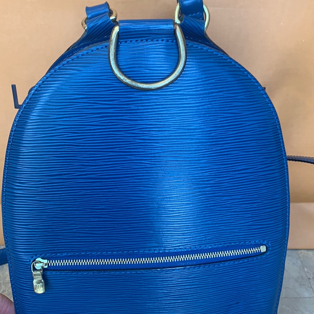 ❤️❤️SOLD❤️❤️Louis Vuitton epi mabillon backpack - Picture 4 of 15